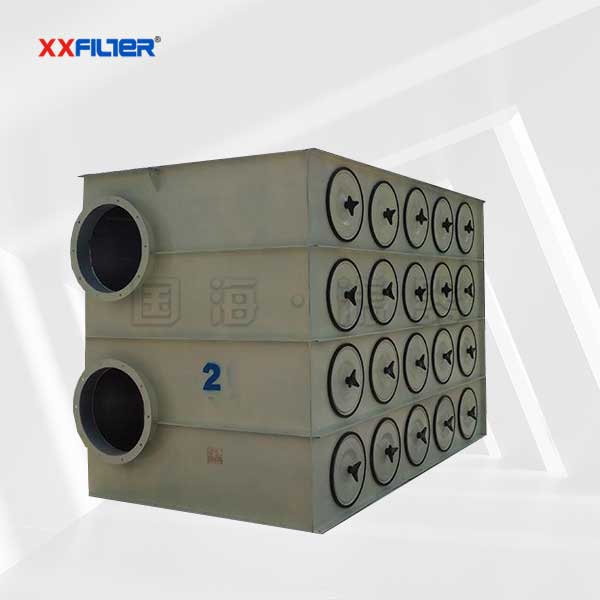 4-32組合式制藥行業濾筒除塵器